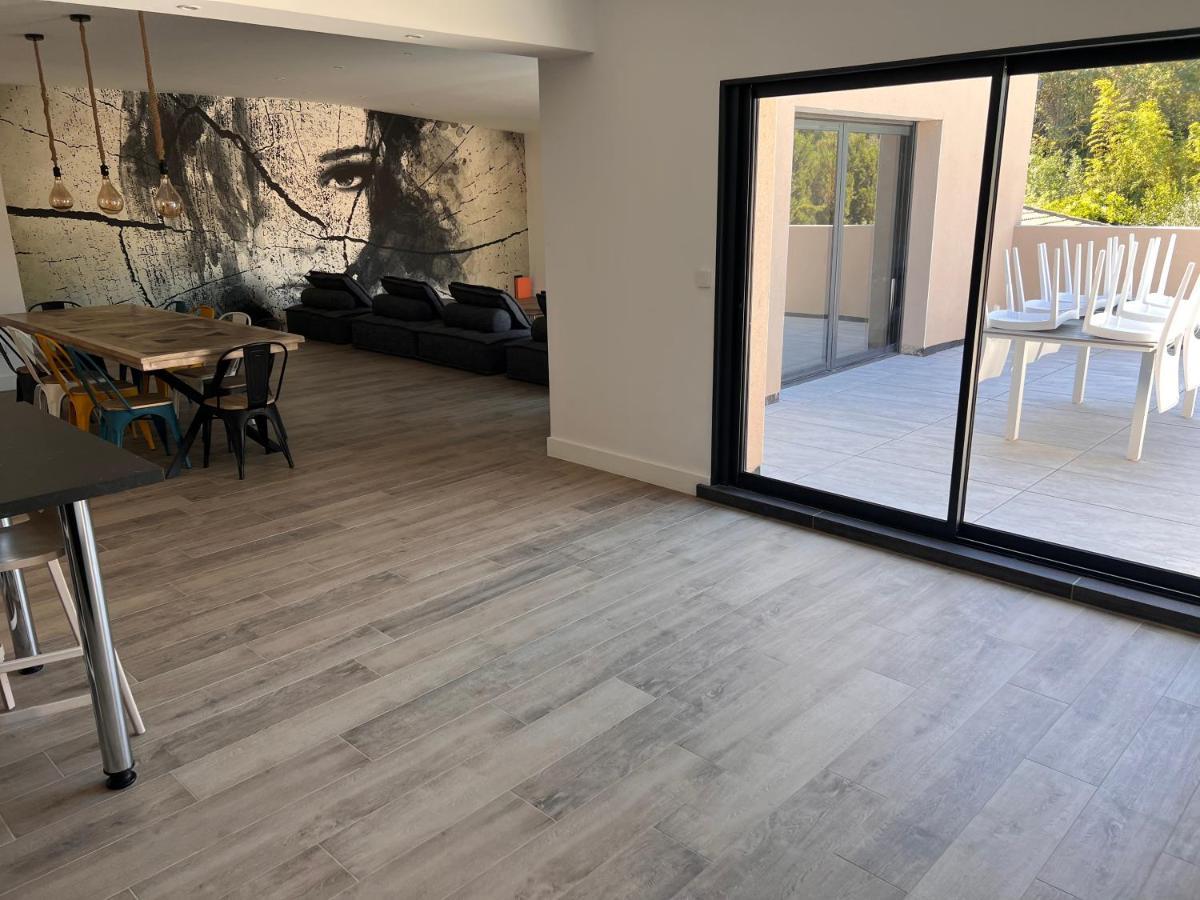 Villa 400M2 Piscine Interieure Tres Calme Agde Exterior photo